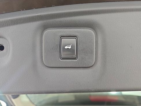 Used 2020 INFINITI QX60 Luxe w/ Essential Package image 16