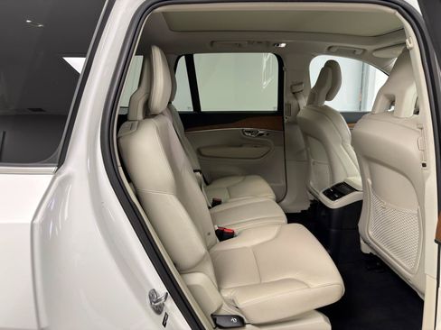 Used 2022 Volvo XC90 T8 Inscription Expression AWD/4WD image 30