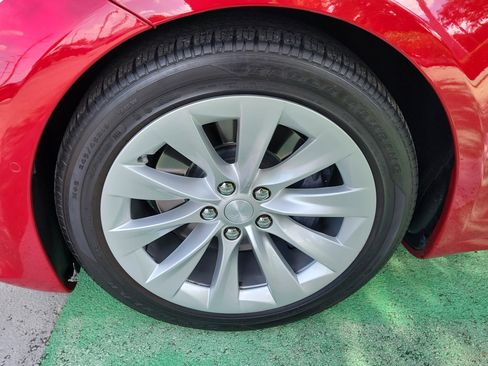 Used 2018 Tesla Model S 75D image 6