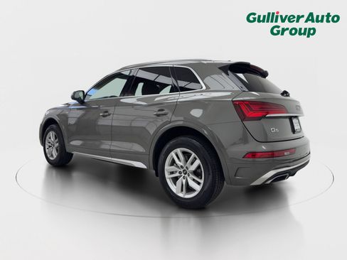 Used 2023 Audi Q5 2.0T Premium w/ Convenience Package AWD/4WD image 4