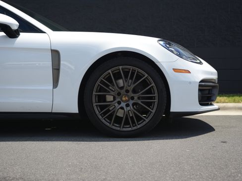 Certified 2023 Porsche Panamera Platinum Edition RWD image 41