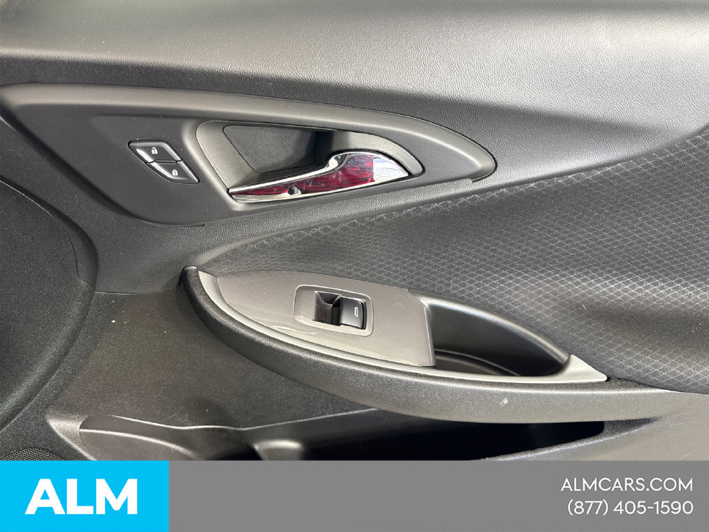 Used 2025 Chevrolet Malibu LT FWD image 17