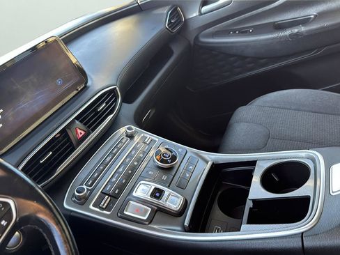 Used 2023 Hyundai Santa Fe SEL image 21