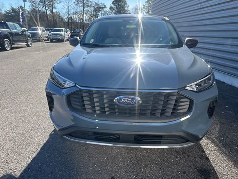 New 2026 Ford Escape Active image 8