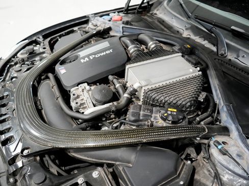 Used 2020 BMW M4 Coupe w/ Competition Package image 32