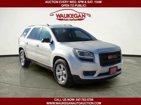 Used 2014 GMC Acadia SLE image 3
