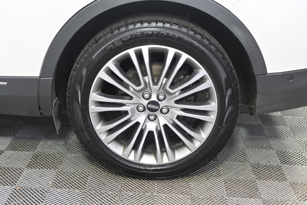 Used 2018 Lincoln MKX Reserve AWD/4WD image 20