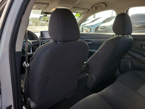 Used 2023 Nissan Sentra SV image 12