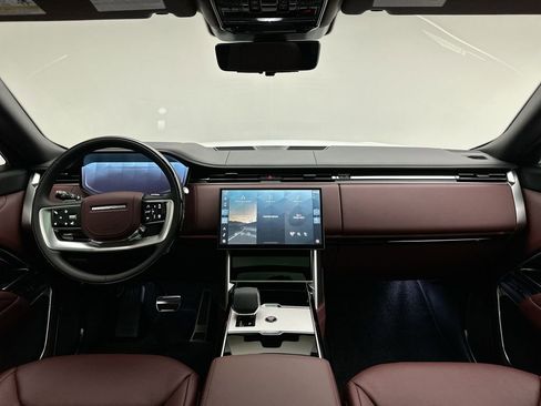 New 2026 Land Rover Range Rover Long Wheelbase Autobiography AWD/4WD image 16