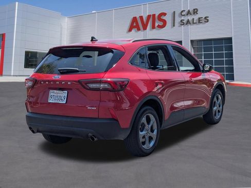 Used 2025 Ford Escape ST-Line AWD/4WD image 6