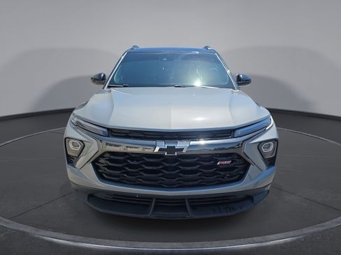 Used 2025 Chevrolet TrailBlazer RS w/ Convenience Package AWD/4WD image 16