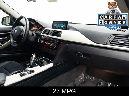 Used 2017 BMW 320i Sedan RWD image 26