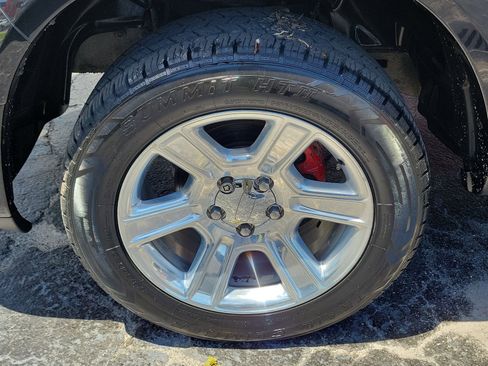 Used 2016 RAM 1500 Limited AWD/4WD image 12
