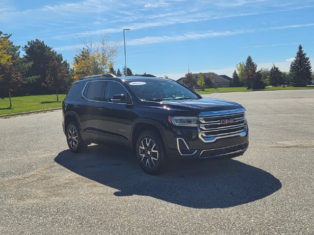 Used 2022 GMC Acadia SLE w/ Driver Convenience Package AWD/4WD image 3