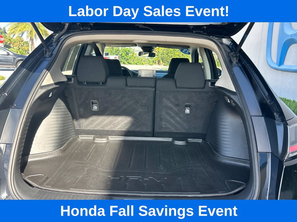 Used 2023 Honda HR-V LX image 10
