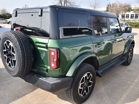 Used 2025 Ford Bronco Outer Banks image 6