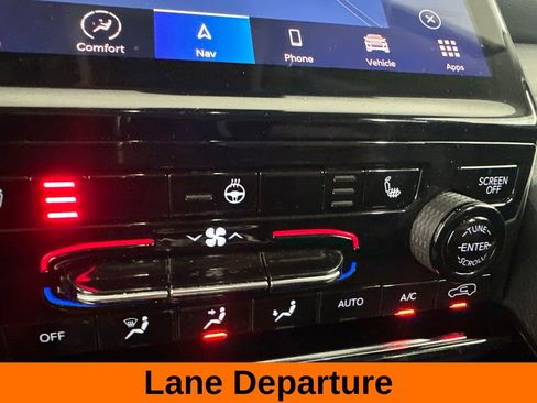Used 2023 Jeep Grand Cherokee L Limited AWD/4WD image 22