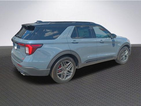 New 2025 Ford Explorer ST w/ Sun And Sound Package image 4