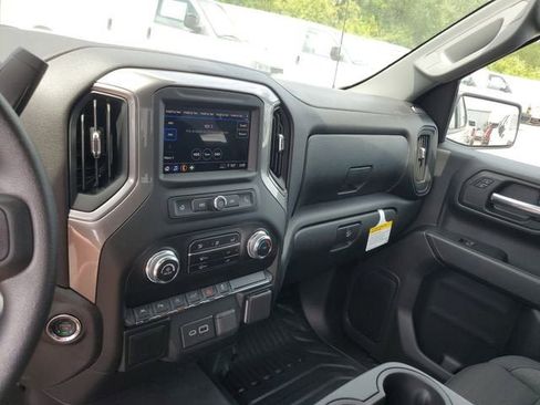 New 2026 GMC Sierra 1500 Pro w/ Pro Value Package AWD/4WD image 28