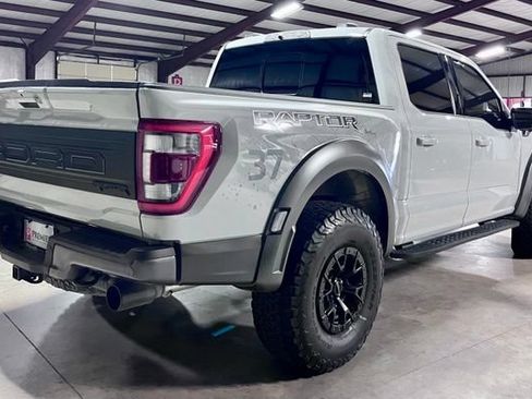 Used 2023 Ford F150 Raptor w/ Raptor 37 Performance Package AWD/4WD image 3