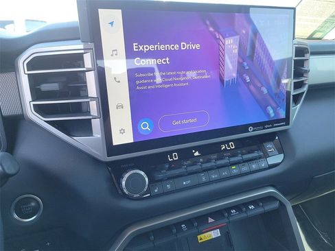 Used 2023 Toyota Tundra Limited w/ Power Package image 11