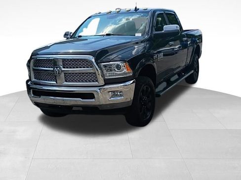 Used 2018 RAM 2500 Laramie w/ Snow Chief Group AWD/4WD image 8