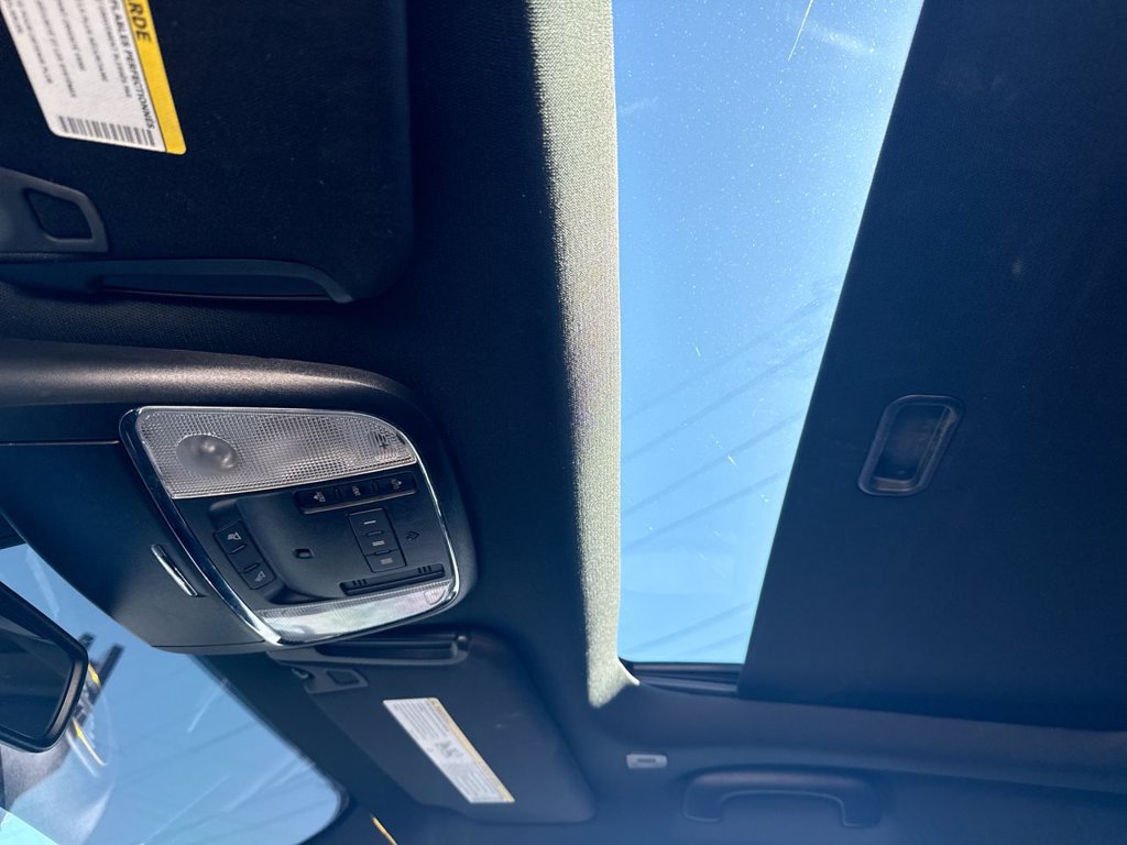 Used 2019 Dodge Charger R/T w/ Plus Group RWD image 23