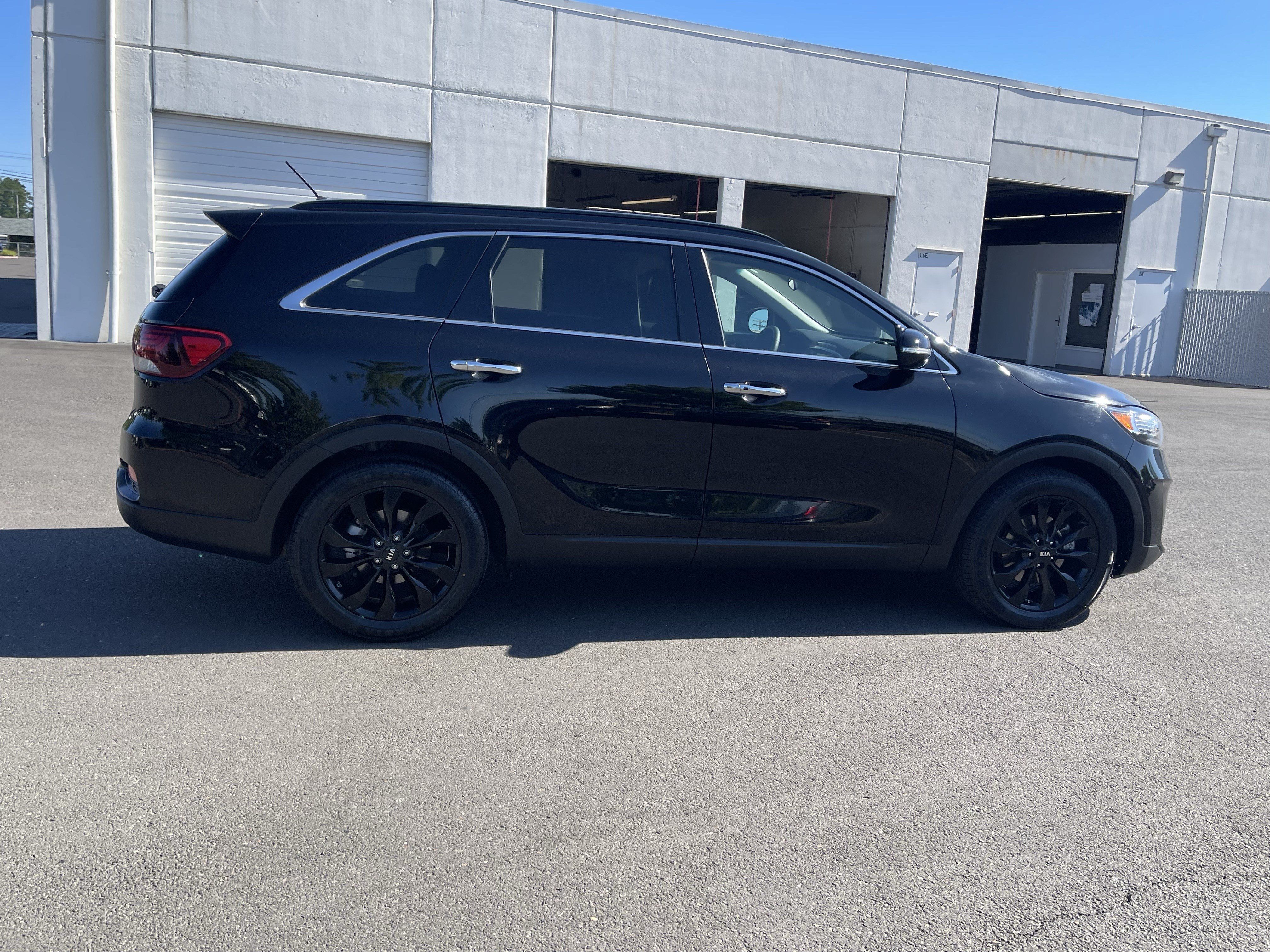 Used 2020 Kia Sorento S FWD image 6