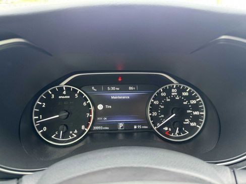 Used 2019 Nissan Maxima 3.5 SV w/ Illumination Package image 24