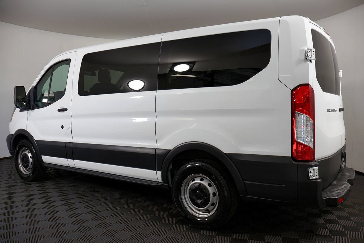 Used 2017 Ford Transit 150 XL RWD image 12