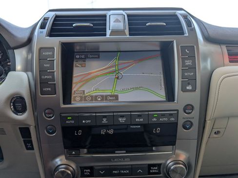 Used 2016 Lexus GX 460 w/ Premium Package AWD/4WD image 16