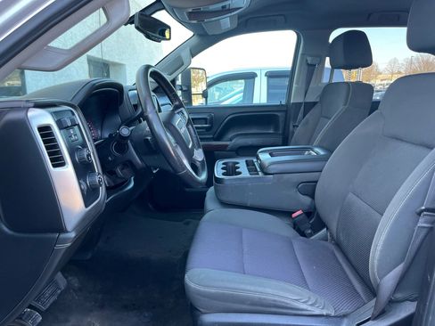 Used 2015 GMC Sierra 3500 SLE w/ SLE Preferred Package image 9