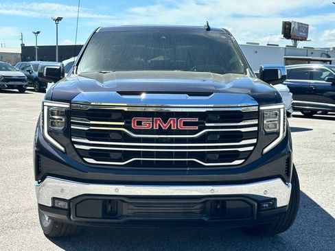 Used 2025 GMC Sierra 1500 SLT w/ SLT Premium Plus Package image 3