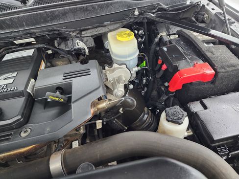 Used 2021 RAM 3500 Big Horn w/ Level 2 Equipment Group image 16