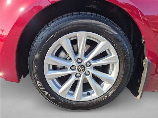 Certified 2026 Toyota Corolla LE w/ LE Premium Package FWD image 23