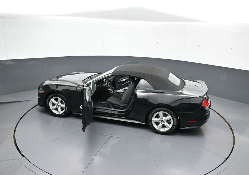 Used 2019 Ford Mustang Convertible RWD image 45