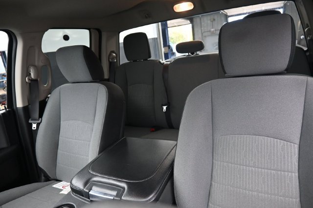 Used 2024 RAM 1500 Classic SLT AWD/4WD image 15