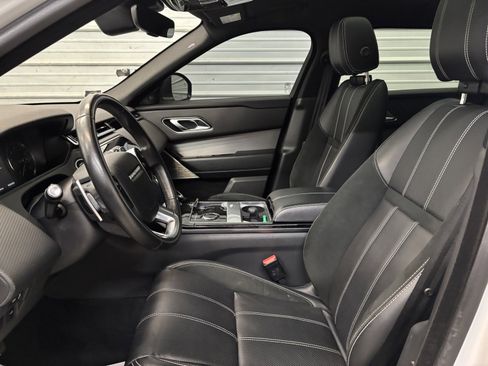 Used 2020 Land Rover Range Rover Velar R-Dynamic S image 12