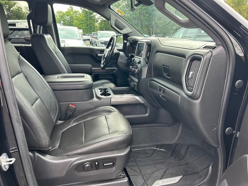 Used 2019 Chevrolet Silverado 1500 LTZ w/ LTZ Plus Package AWD/4WD image 17