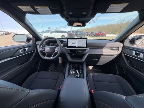 New 2026 Ford Explorer Tremor image 24