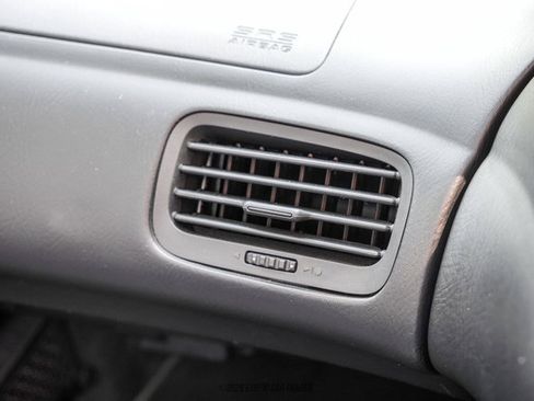 Used 2000 Honda S2000 image 89