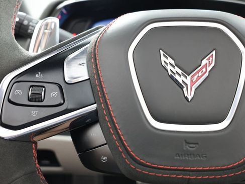 Used 2023 Chevrolet Corvette Stingray Premium Conv RWD image 27