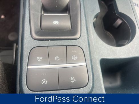 Used 2022 Ford Maverick Lariat w/ Lariat Luxury Package image 18