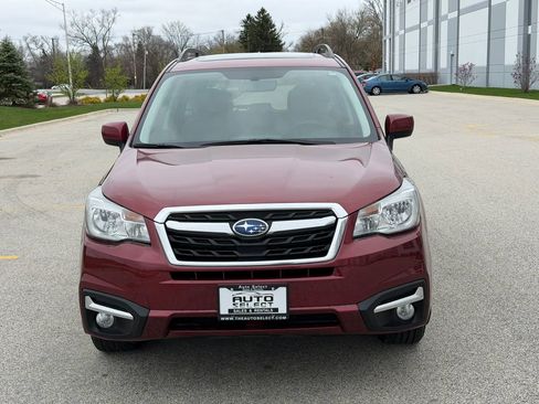 Used 2017 Subaru Forester 2.5i Limited image 2
