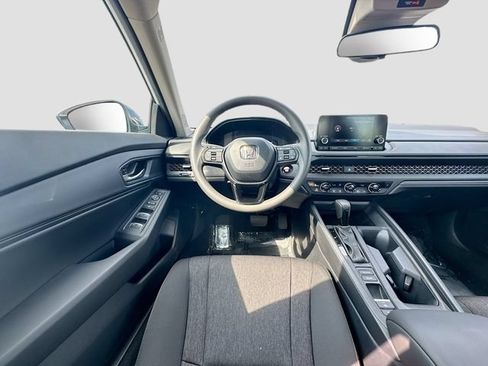 Certified 2025 Honda Accord SE image 26
