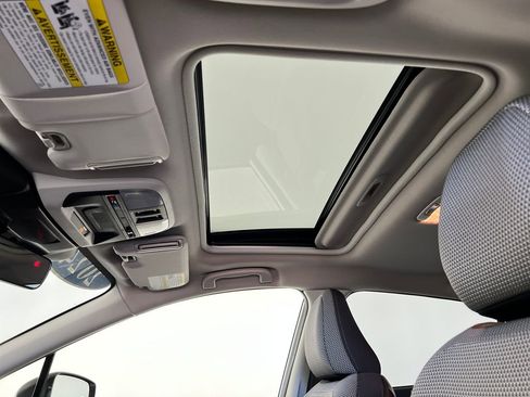 Certified 2024 Subaru Crosstrek 2.0i Premium image 23