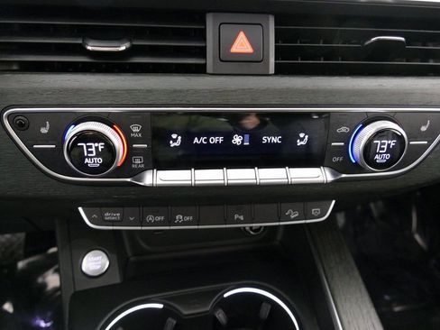 Used 2018 Audi A4 2.0T allroad Premium Plus w/ Premium Plus Package image 19