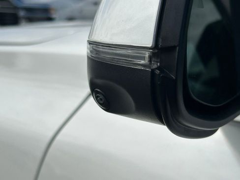 Used 2024 BMW X5 xDrive40i image 28