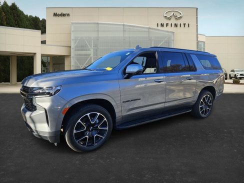 Used 2023 Chevrolet Suburban RST w/ Luxury Package image 1