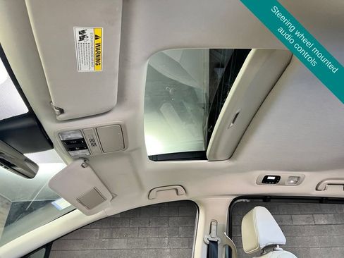 Used 2025 Honda Odyssey EX-L image 4